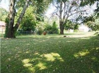 7 Gino Dr, Clarksville, TN 37042