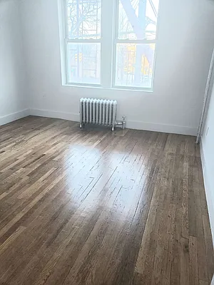 Rented by Premier One Realty LLC | media 16