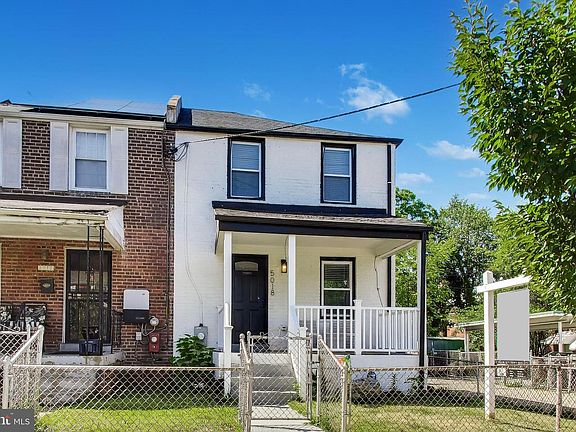 2nd image of 5018 8th St NE