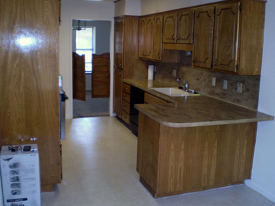 2nd image of 3810 Westchester Dr