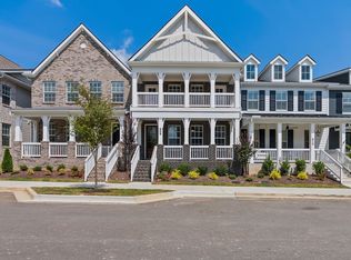 909 Braidwood Ln, Franklin, TN 37064