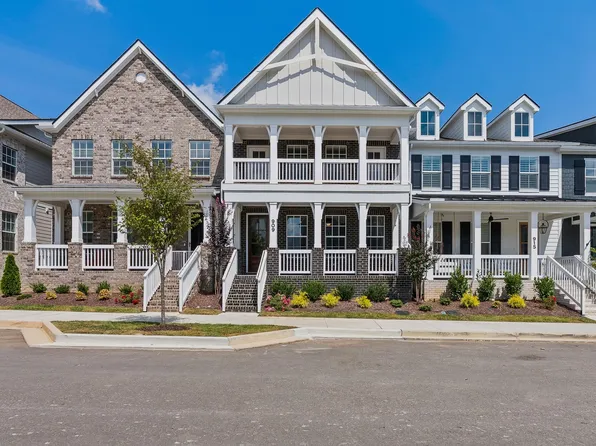 909 Braidwood Ln, Franklin, TN 37064
