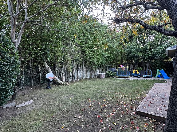 4th image of 9706 Monte Mar Dr