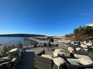 147 Woodbine Ave APT 1N, Northport, NY 11768