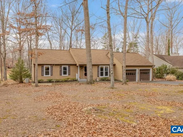 28 Out Of Bounds Rd, Palmyra, VA 22963