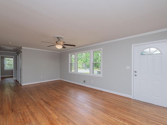 5th image of 31 Blue Mountain Dr