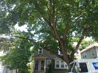 35 Castleton St, Jamaica Plain, MA 02130