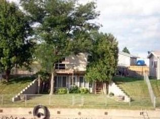 69 Lakeview Acres Dr, Elwood, NE 68937