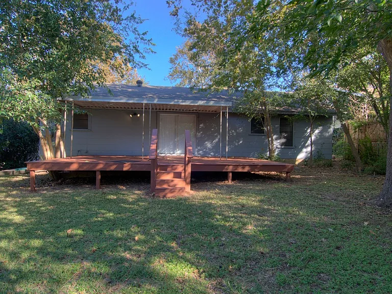 2614 Little John Ln — Photo 28