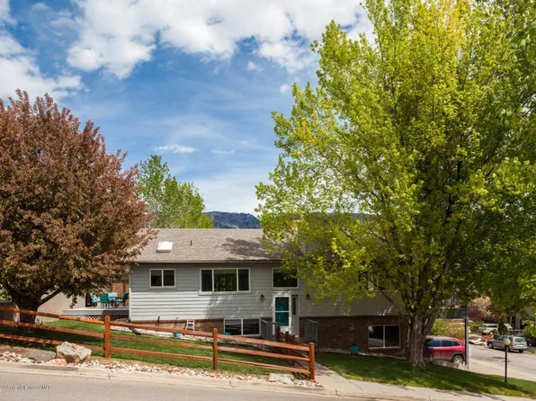 1017 Walz Ave, Glenwood Springs, CO 81601