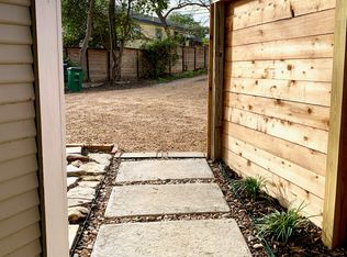 2107 Brackenridge St APT B, Austin, TX 78704