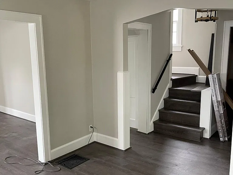 234 E Walnut St — Photo 4