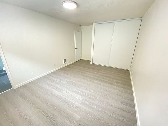 2nd image of 411 Euclid Ave APT 2