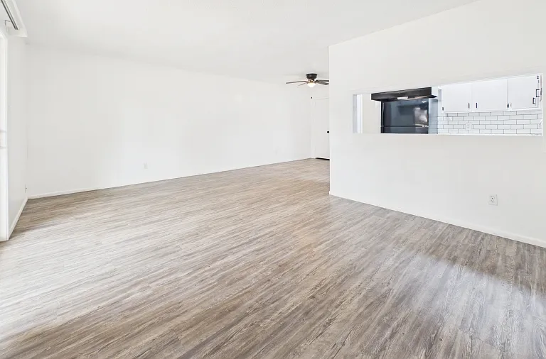 Tanglewood Apartments — Photo 56