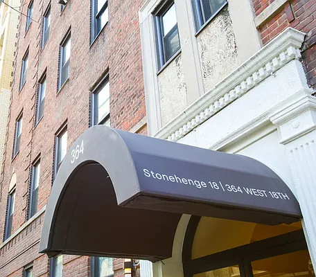Rented by Stonehenge NYC LLC | media 30