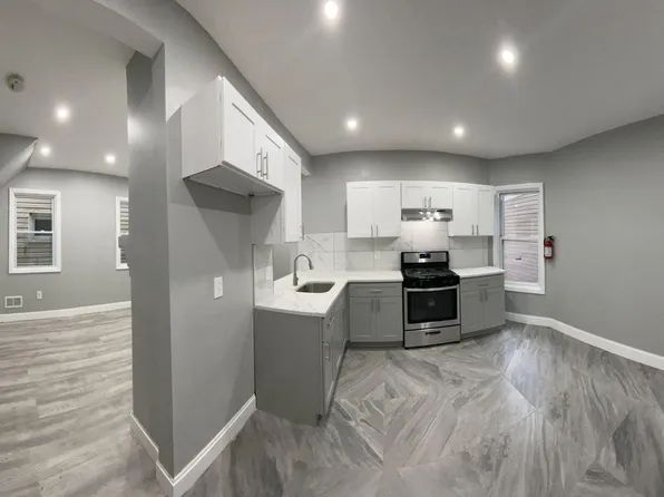 794 S 15th St, Newark, NJ 07108