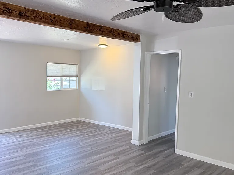 1280 Patricia Ave — Photo 10