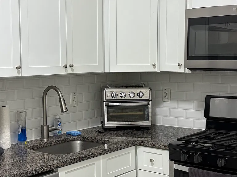 102 Washington St #4D — Photo 14
