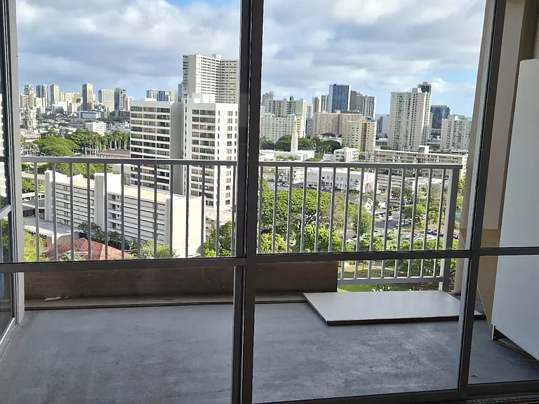 1617 Keeaumoku St #1607 — Photo 2