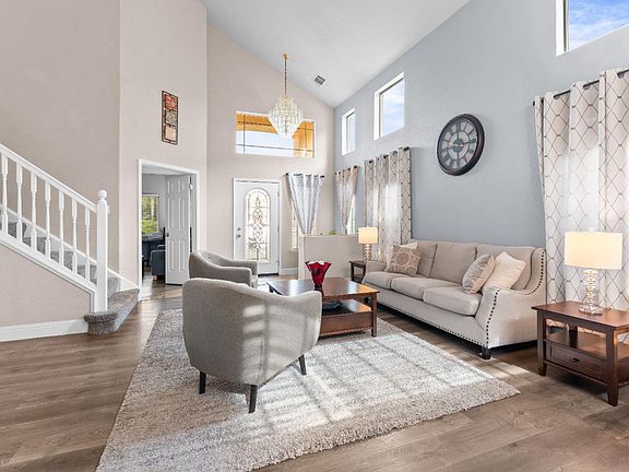 3rd image of 976 Cashel Circle