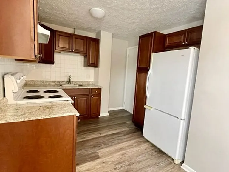 472 Township Road 1902 — Photo 2