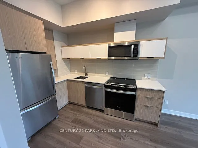 10 Deerlick Ct #204 — Photo 3