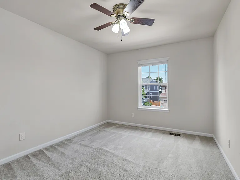 7588 Blue Water Dr — Photo 38