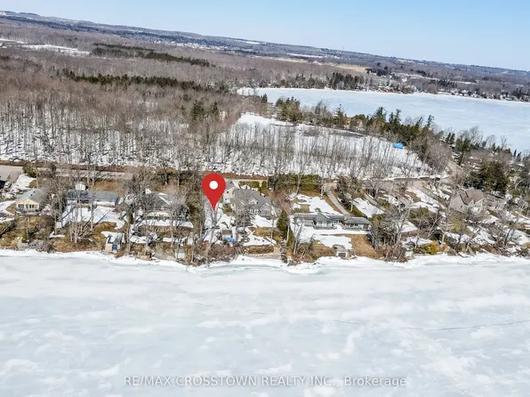 961 Woodland Dr, Oro Medonte, ON L3V 0R8