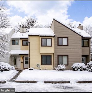 10 Candlewick Ct, New Castle, DE, 19720