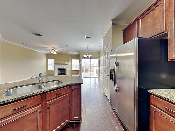 4th image of 300 Dunnwood Loop