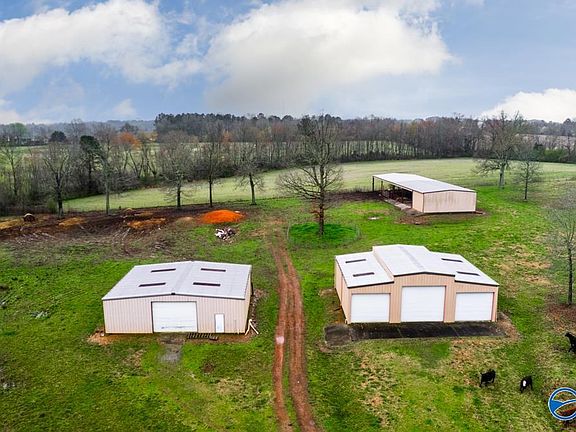 2nd image of 10A Shannon Rd