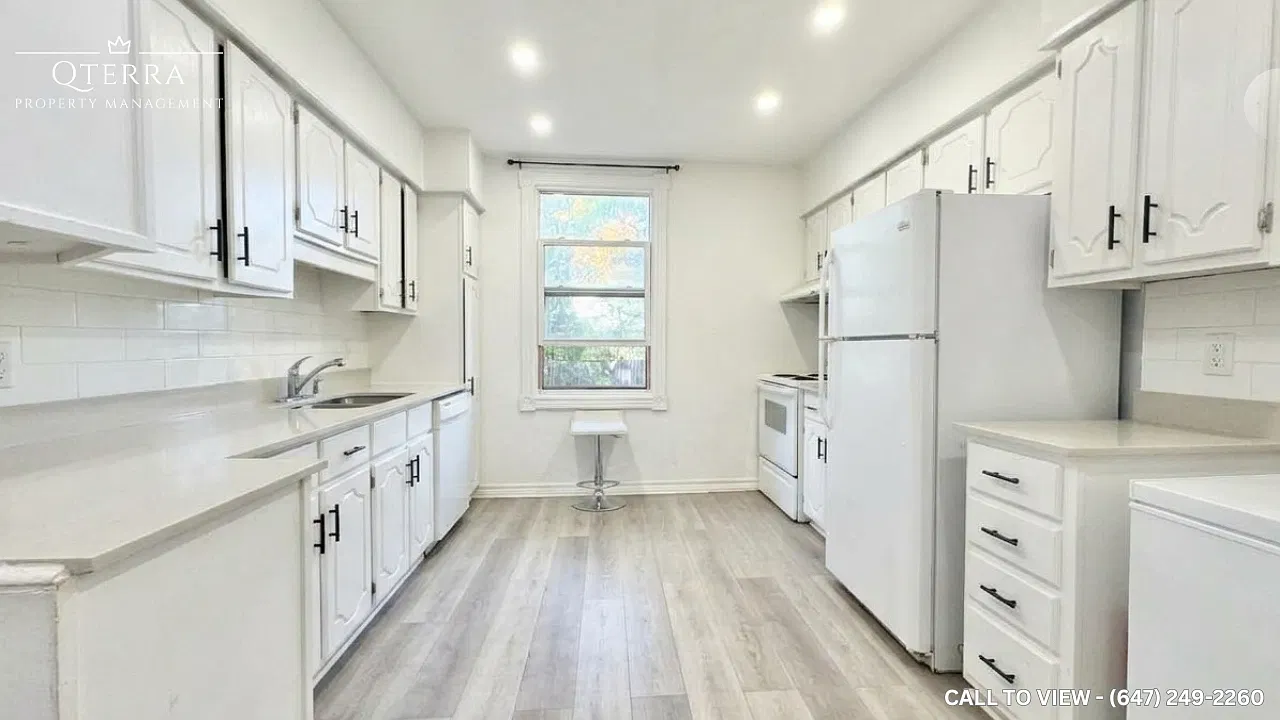 3 bed, 1600 sqft, $2,095 — Photo 2