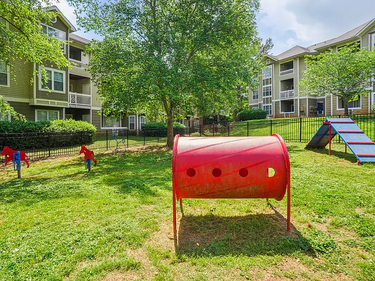 Camara Estates — Photo 16