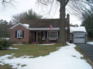 87 Delp Rd, Lancaster, PA 17601