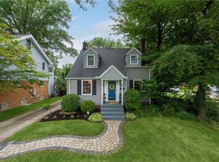 456 Clague Rd, Bay Village, OH 44140
