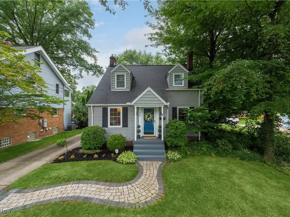 456 Clague Rd, Bay Village, OH 44140