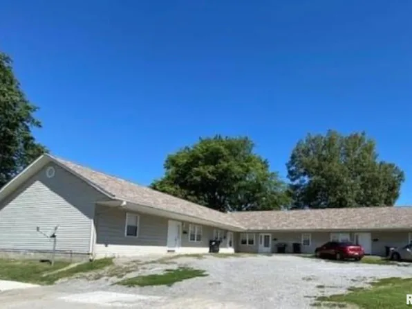 329 S Main St, Harrisburg, IL 62946
