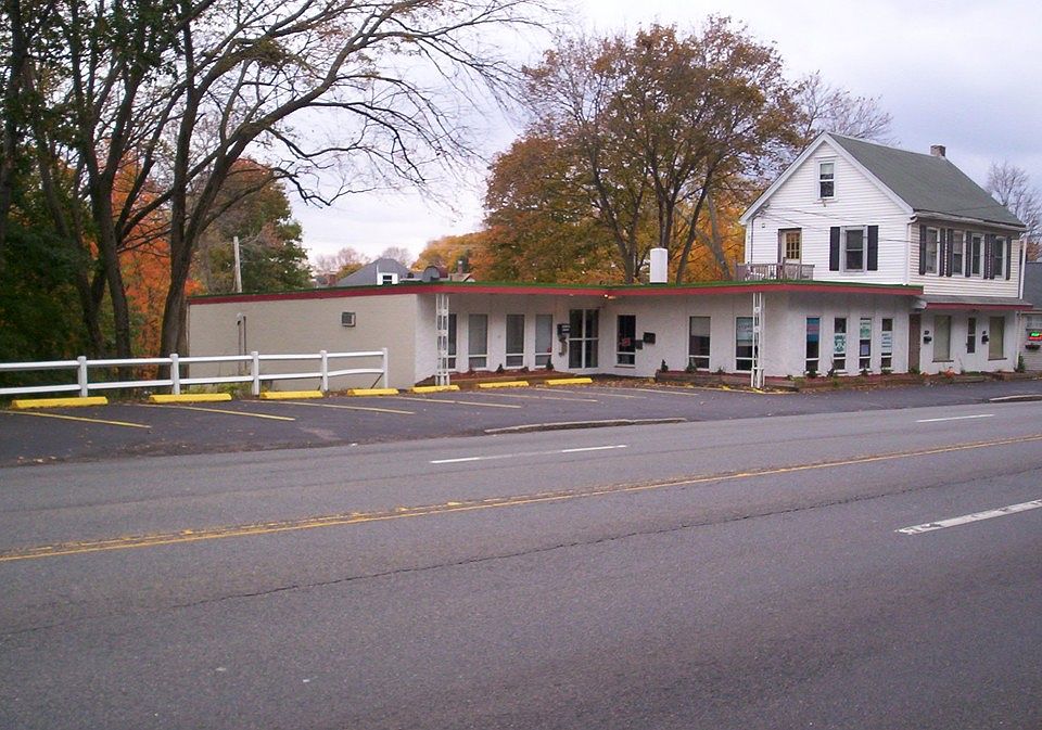 1st image of 469 Bridge St #2