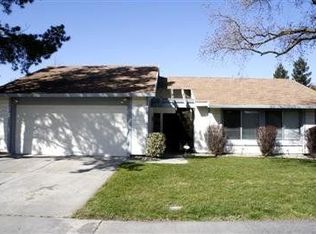 1297 Woodside Glen Way, Sacramento, CA 95833
