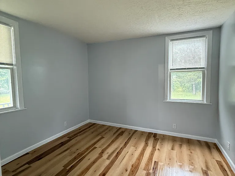 8684 Aitken Ave — Photo 3
