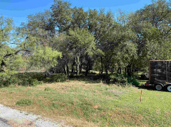 Lot 60 Deerfoot Trail, Kingsland, TX 78639
