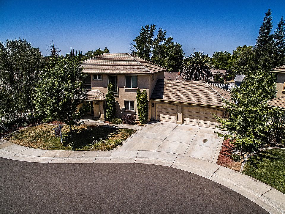 2nd image of 3719 Bella Cruz Ct