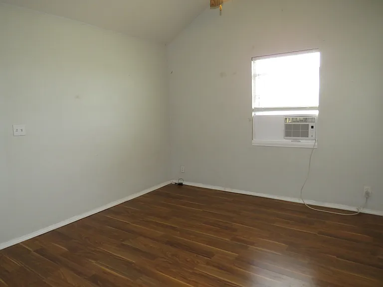 4657 S Bonnie Brae St — Photo 22