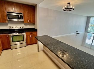 19390 Collins Ave APT 624, Sunny Isles Beach, FL 33160