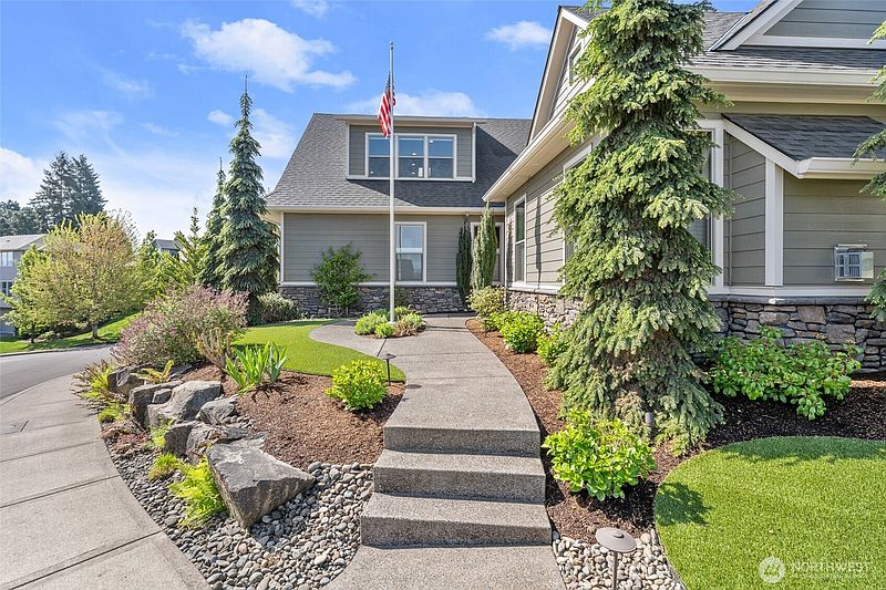 4th image of 3203 NW 130th Street