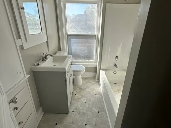 945 F St, Lincoln, NE 68508