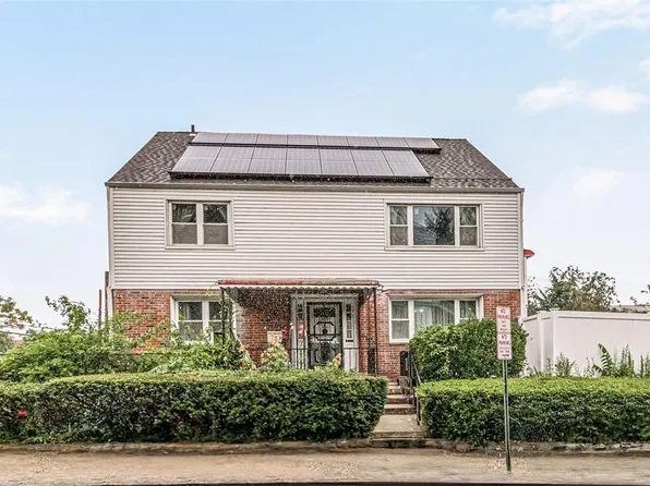32 Bayley Avenue, Yonkers, NY 10705