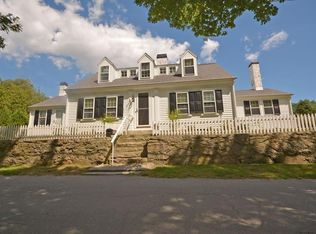 83 High St, Dartmouth, MA 02748