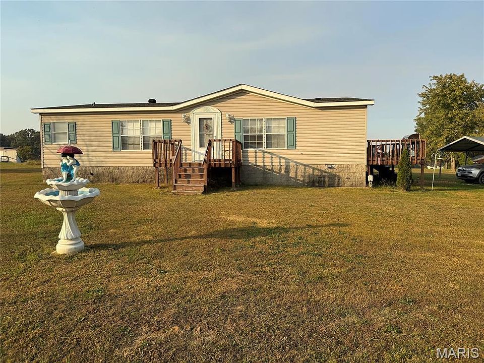 1st image of 25 Pebble Creek Dr