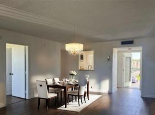 7301 NW 18th St APT 202, Pompano Beach, FL 33063